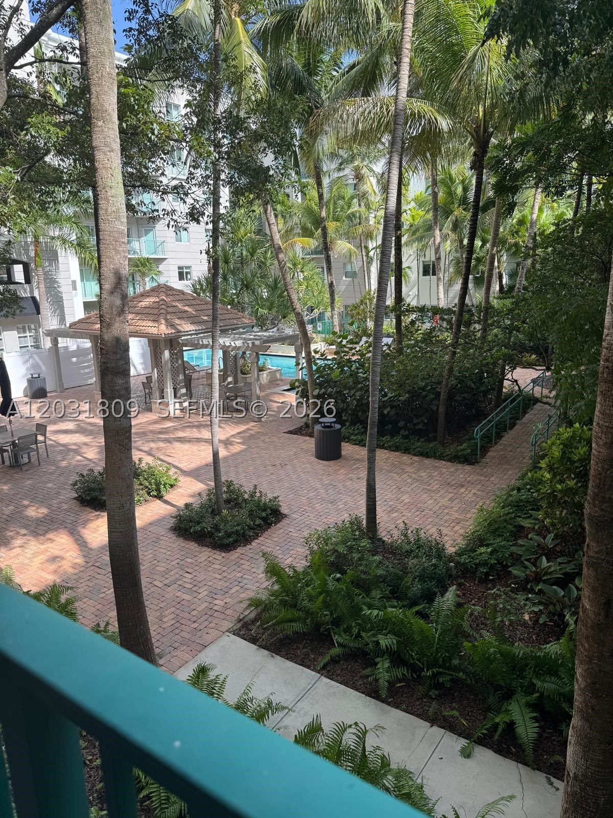 6001 SW 70th St #250, South Miami FL 33143
