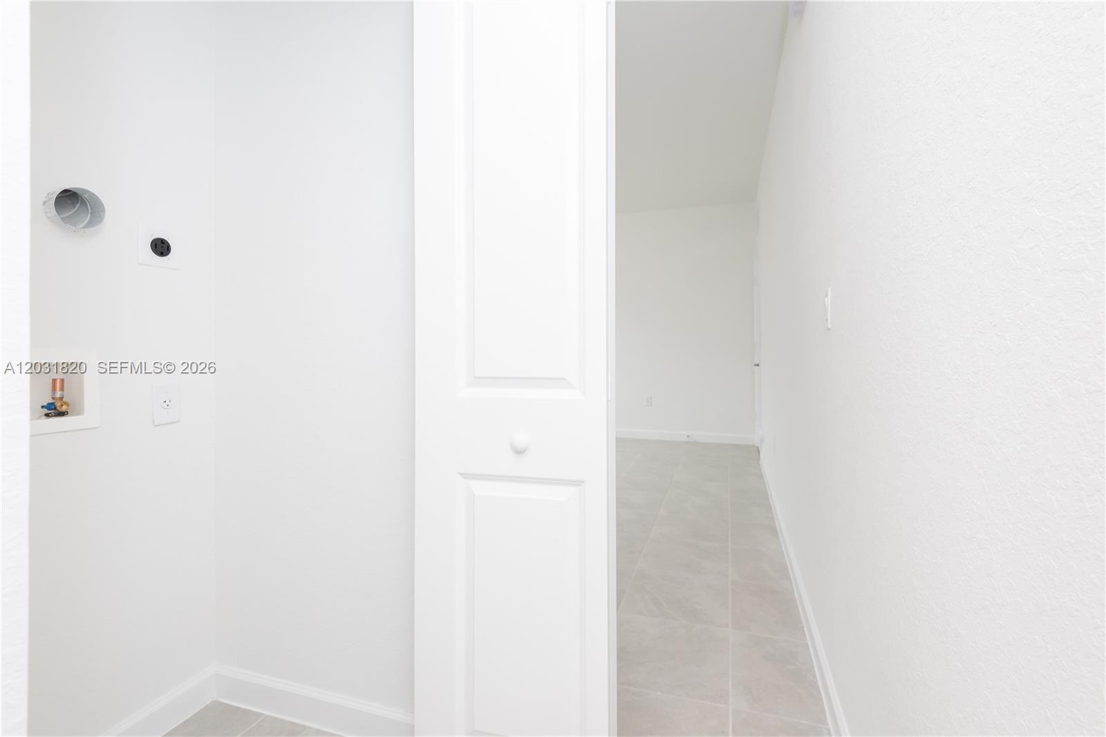 2636 SE 8th Ct, Homestead FL 33035
