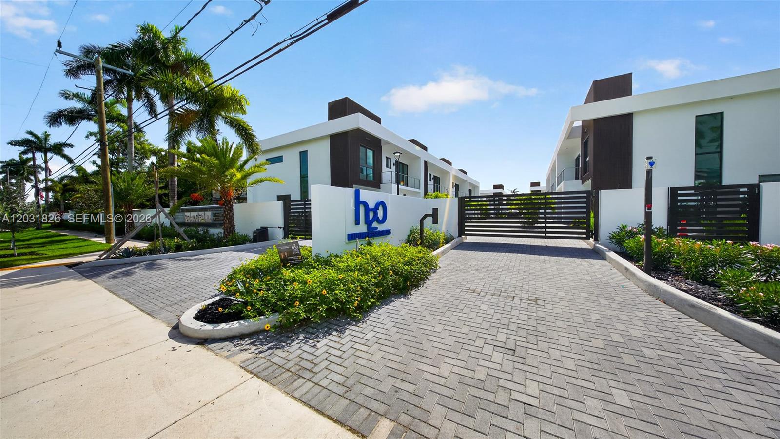 4656 SW 32nd Ave #B1, Dania Beach FL 33312