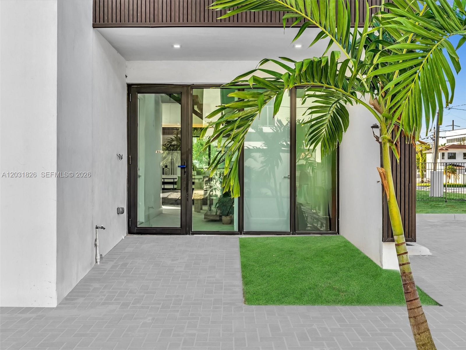 4656 SW 32nd Ave #B1, Dania Beach FL 33312