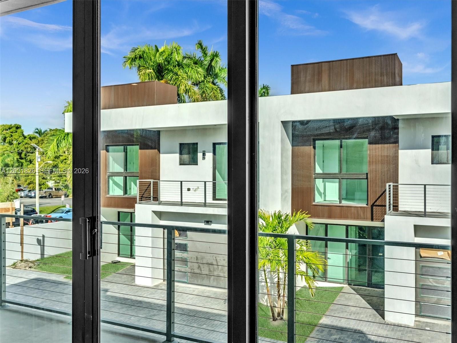 4656 SW 32nd Ave #B1, Dania Beach FL 33312