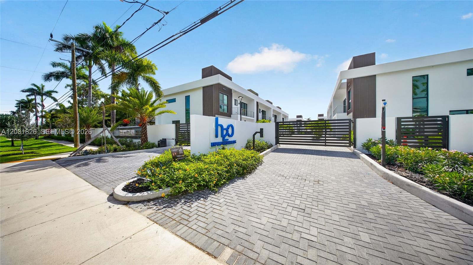 4656 SW 32nd Ave #B1, Dania Beach FL 33312