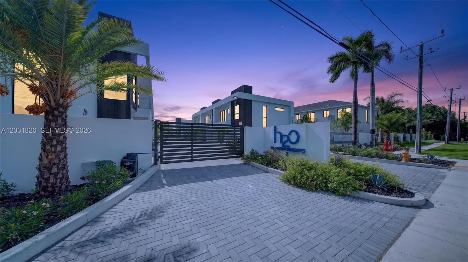4656 SW 32nd Ave #B1, Dania Beach FL 33312
