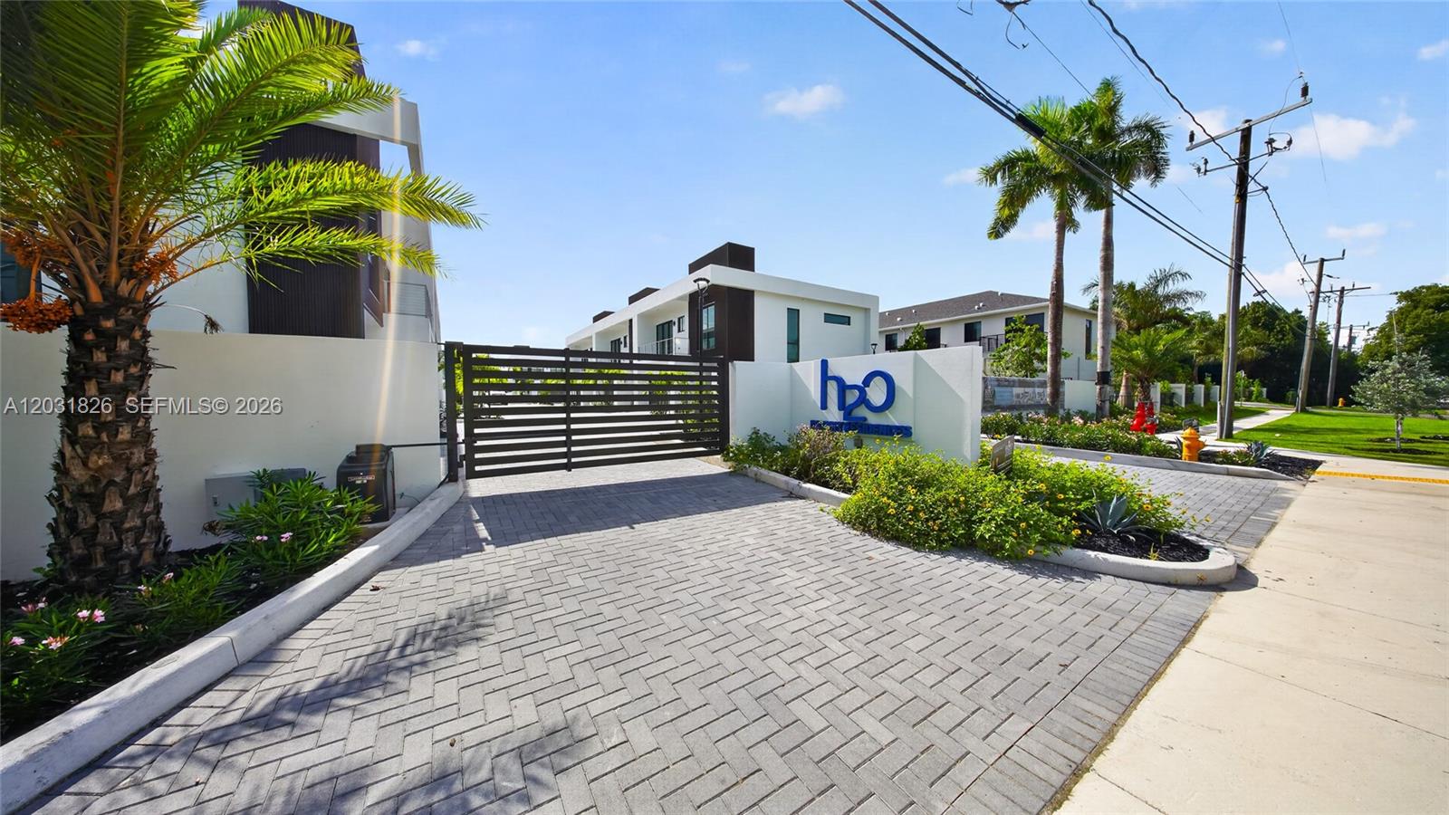 4656 SW 32nd Ave #B1, Dania Beach FL 33312