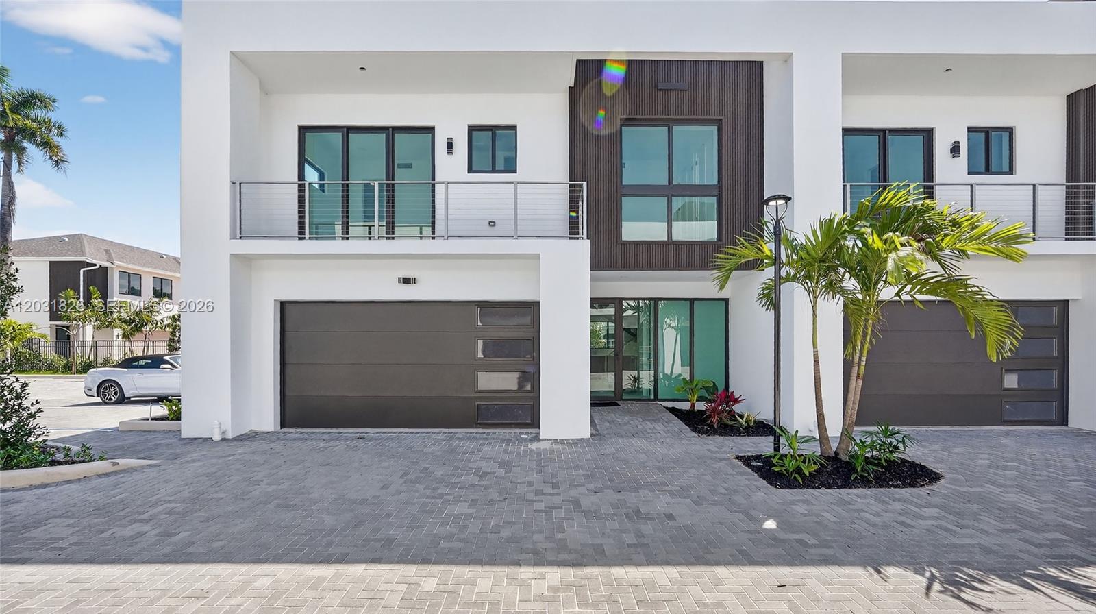 4656 SW 32nd Ave #B1, Dania Beach FL 33312