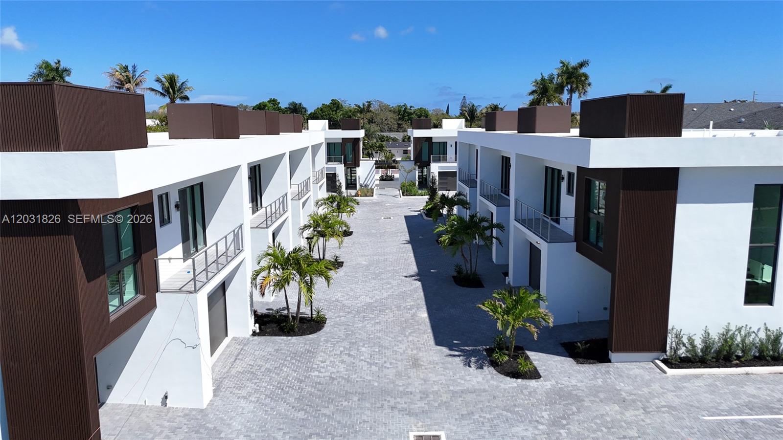 4656 SW 32nd Ave #B1, Dania Beach FL 33312