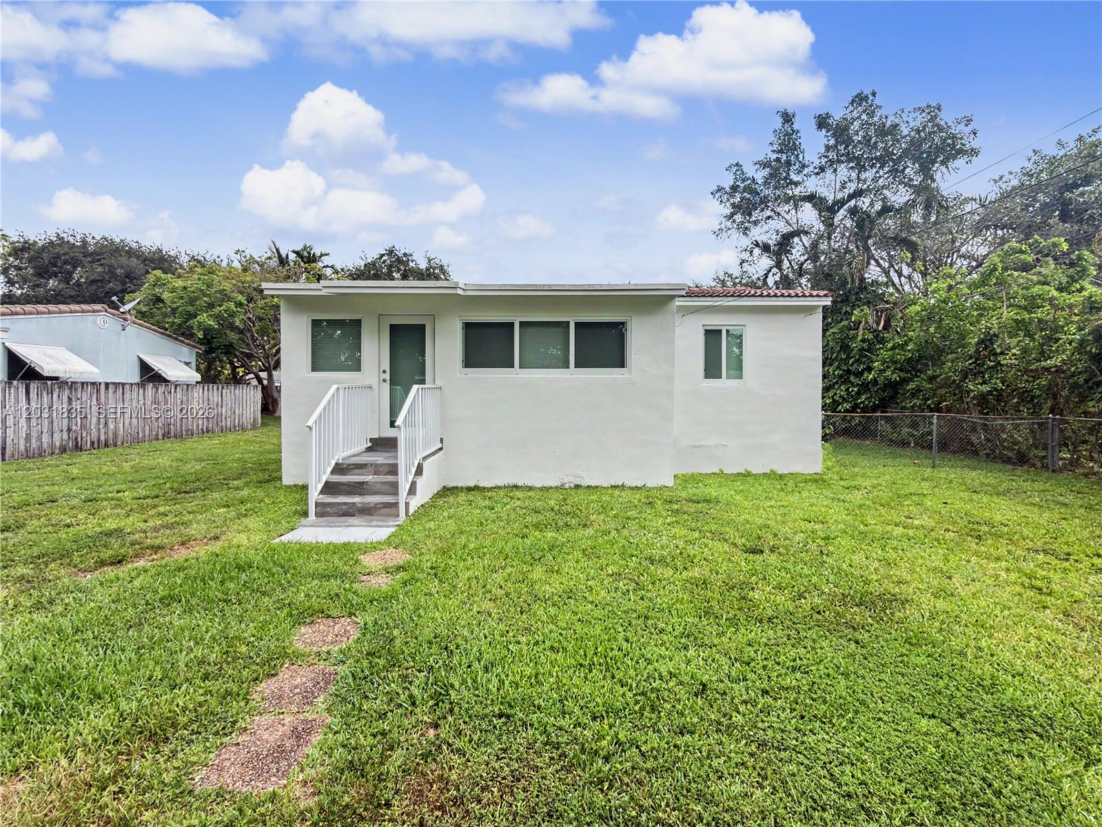 436 Lark Ave #n/a, Miami Springs FL 33166