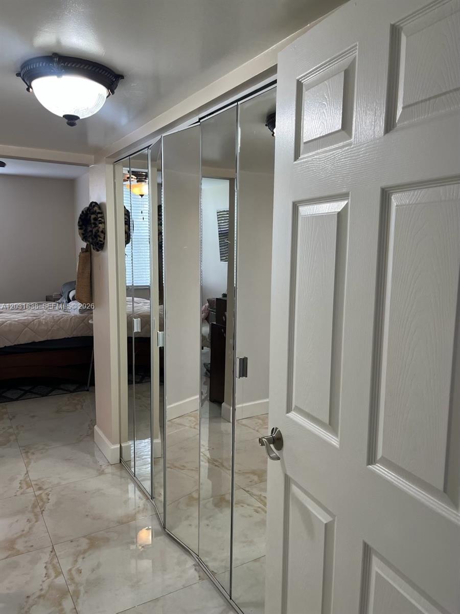 9420 Tangerine Pl #401, Davie FL 33324