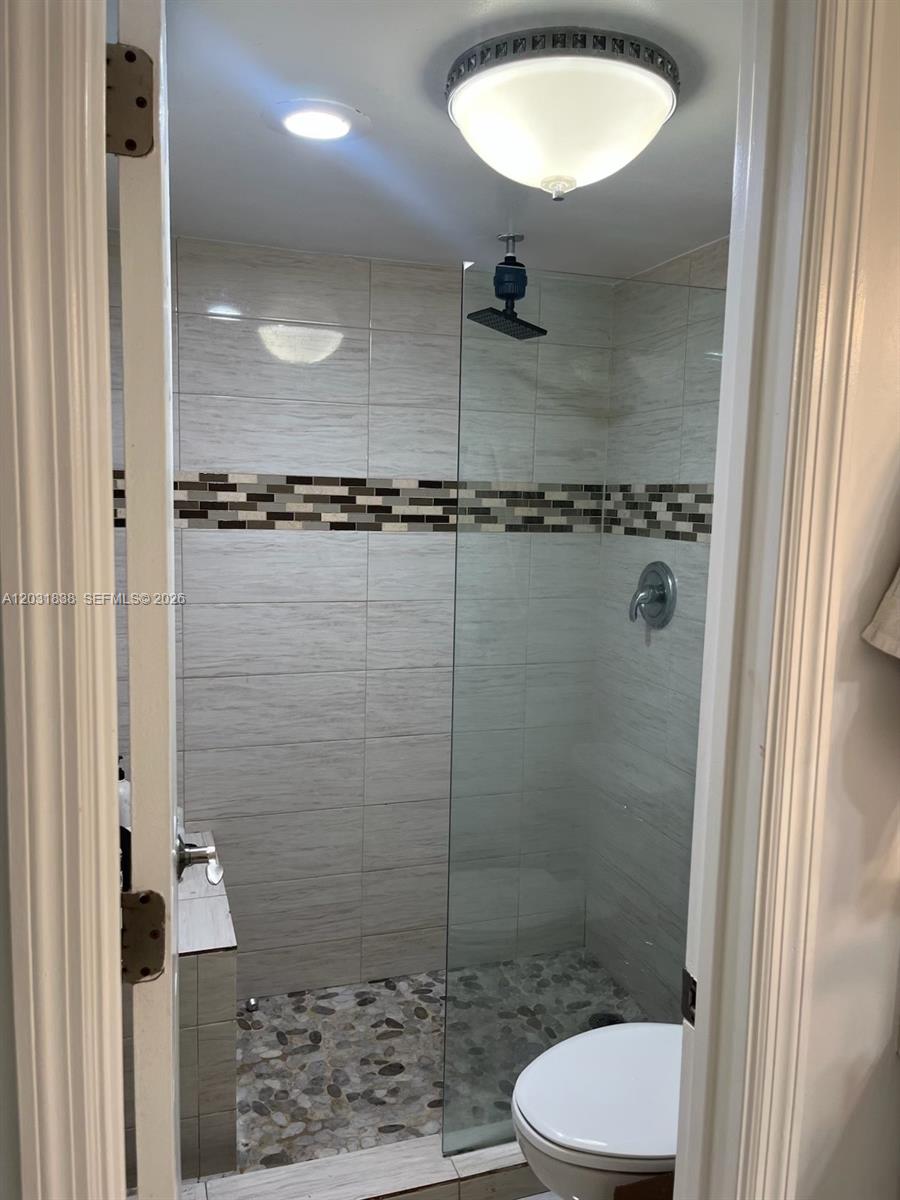 9420 Tangerine Pl #401, Davie FL 33324