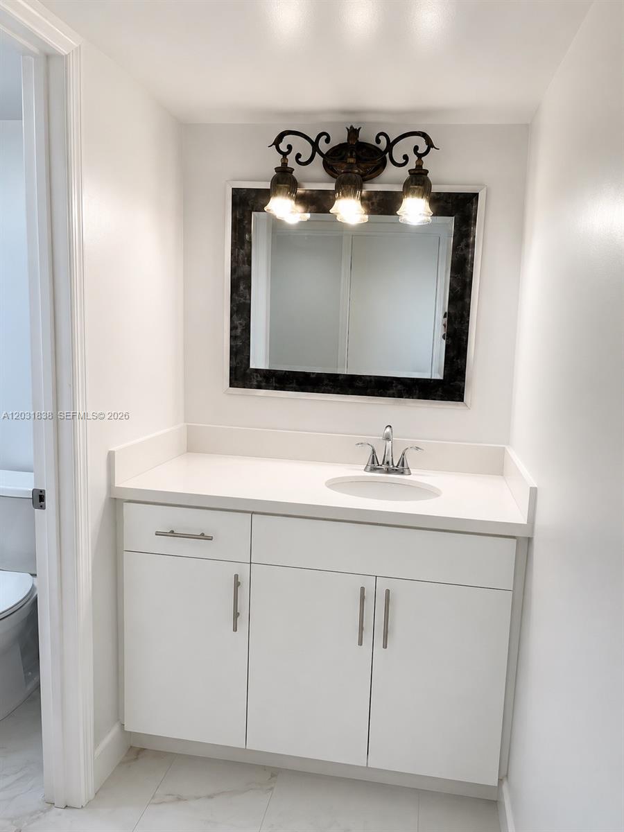9420 Tangerine Pl #401, Davie FL 33324