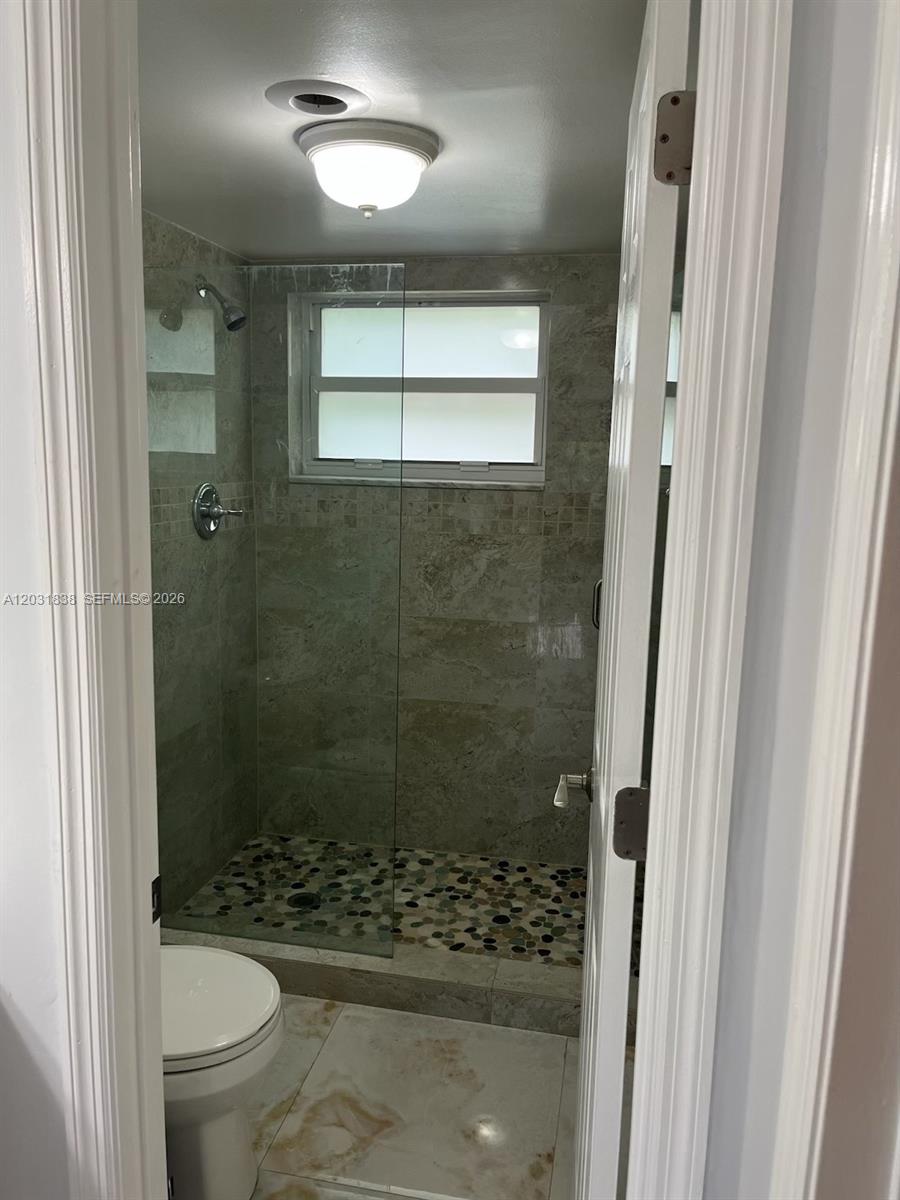 9420 Tangerine Pl #401, Davie FL 33324