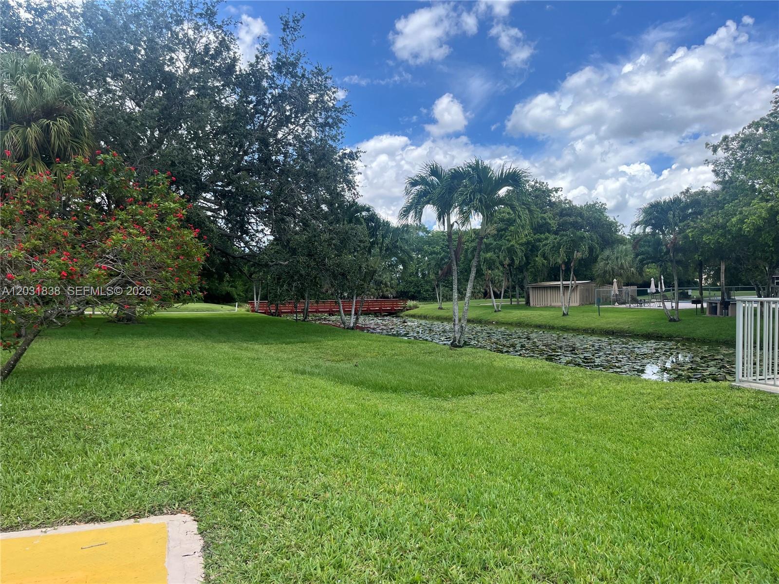 9420 Tangerine Pl #401, Davie FL 33324