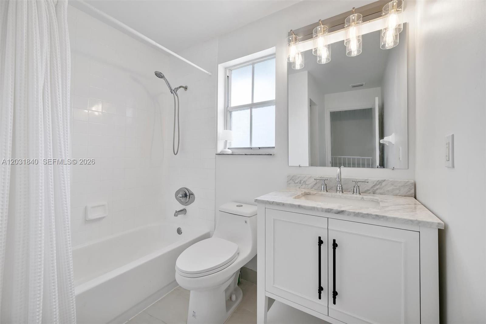 421 SW 3rd St #16, Miami FL 33130