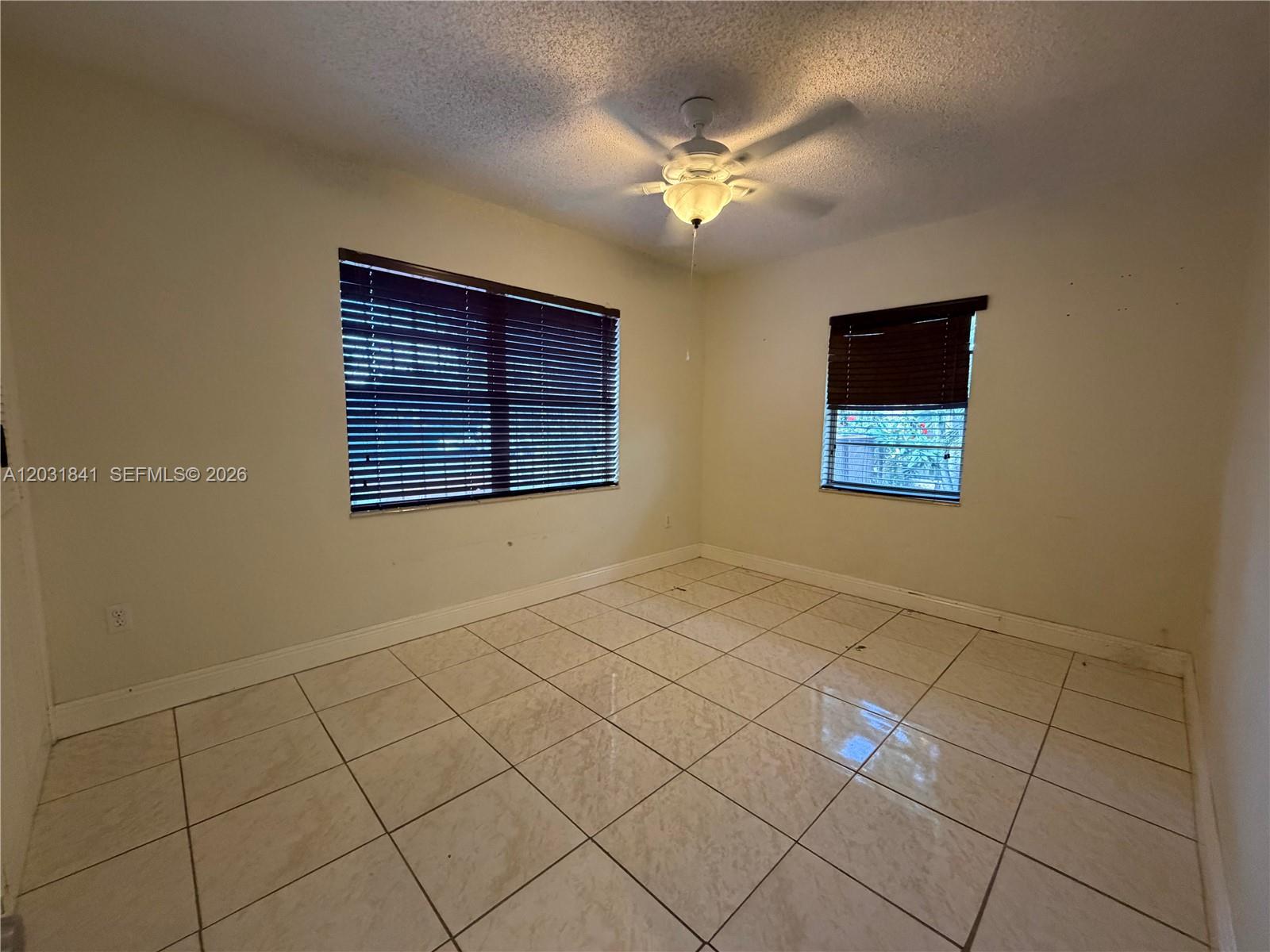 6318 SW 27th St, Miami FL 33155