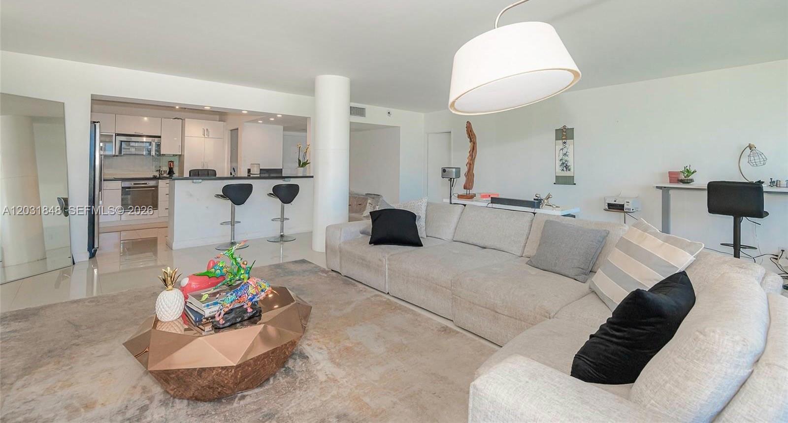 900 Bay Dr #122, Miami Beach FL 33141