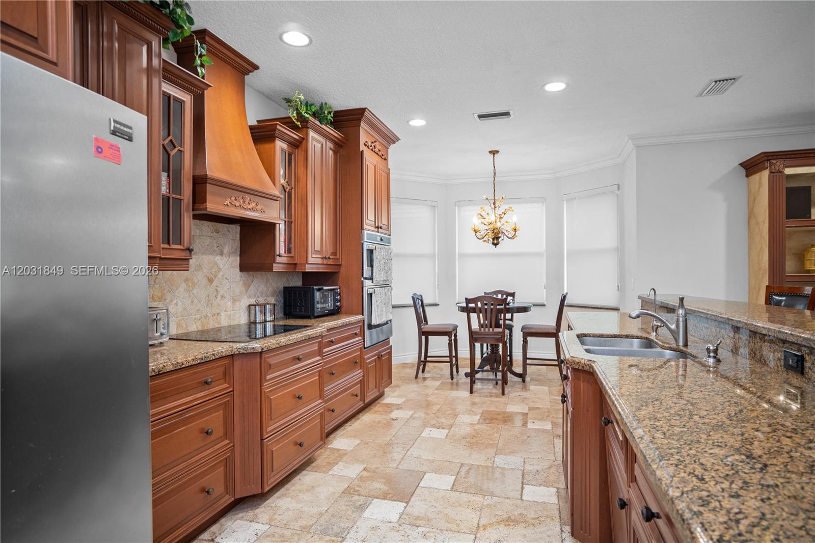 7759 La Corniche Cir, Boca Raton FL 33433