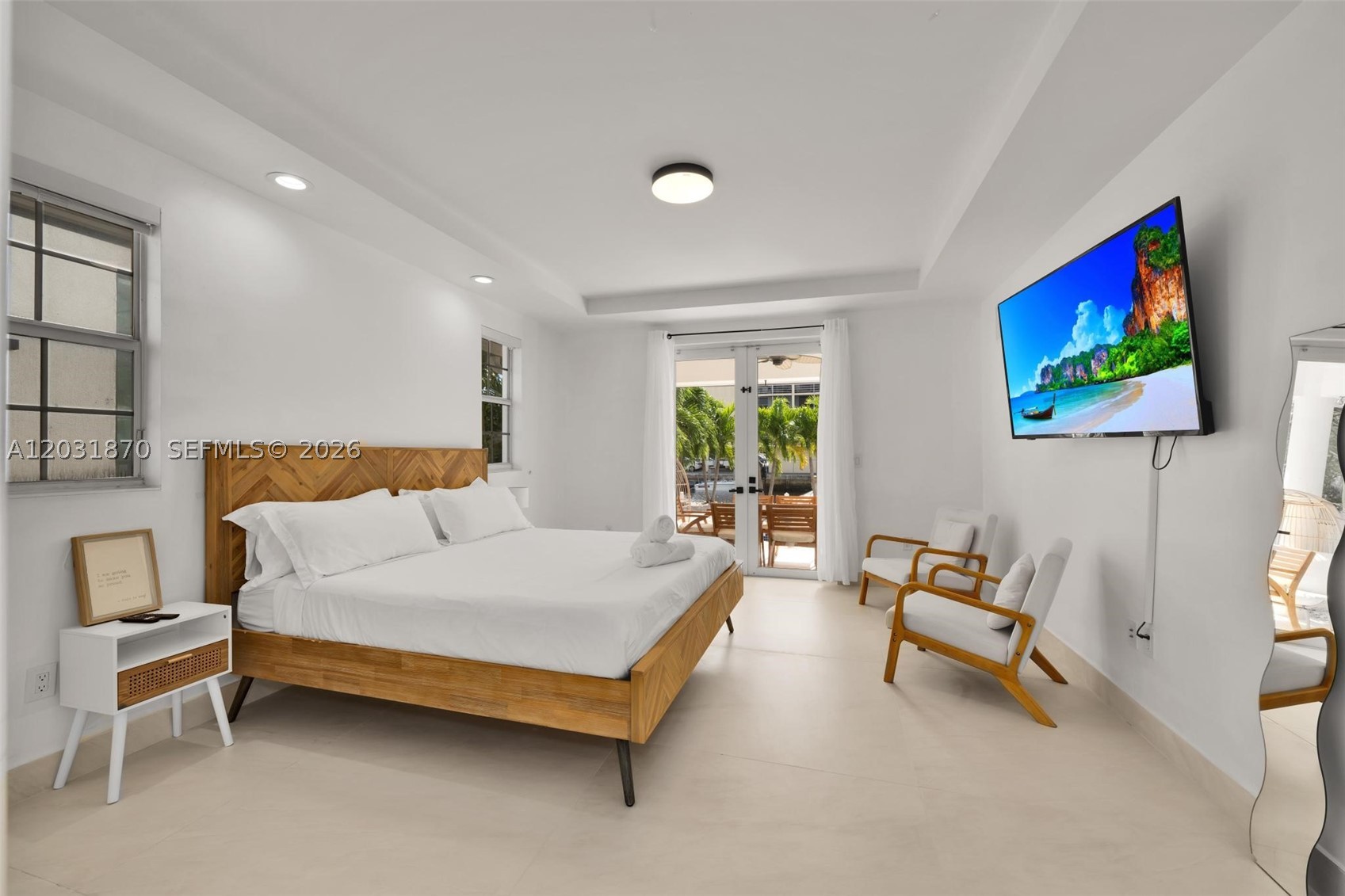 2940 NE 164th St, North Miami Beach FL 33160