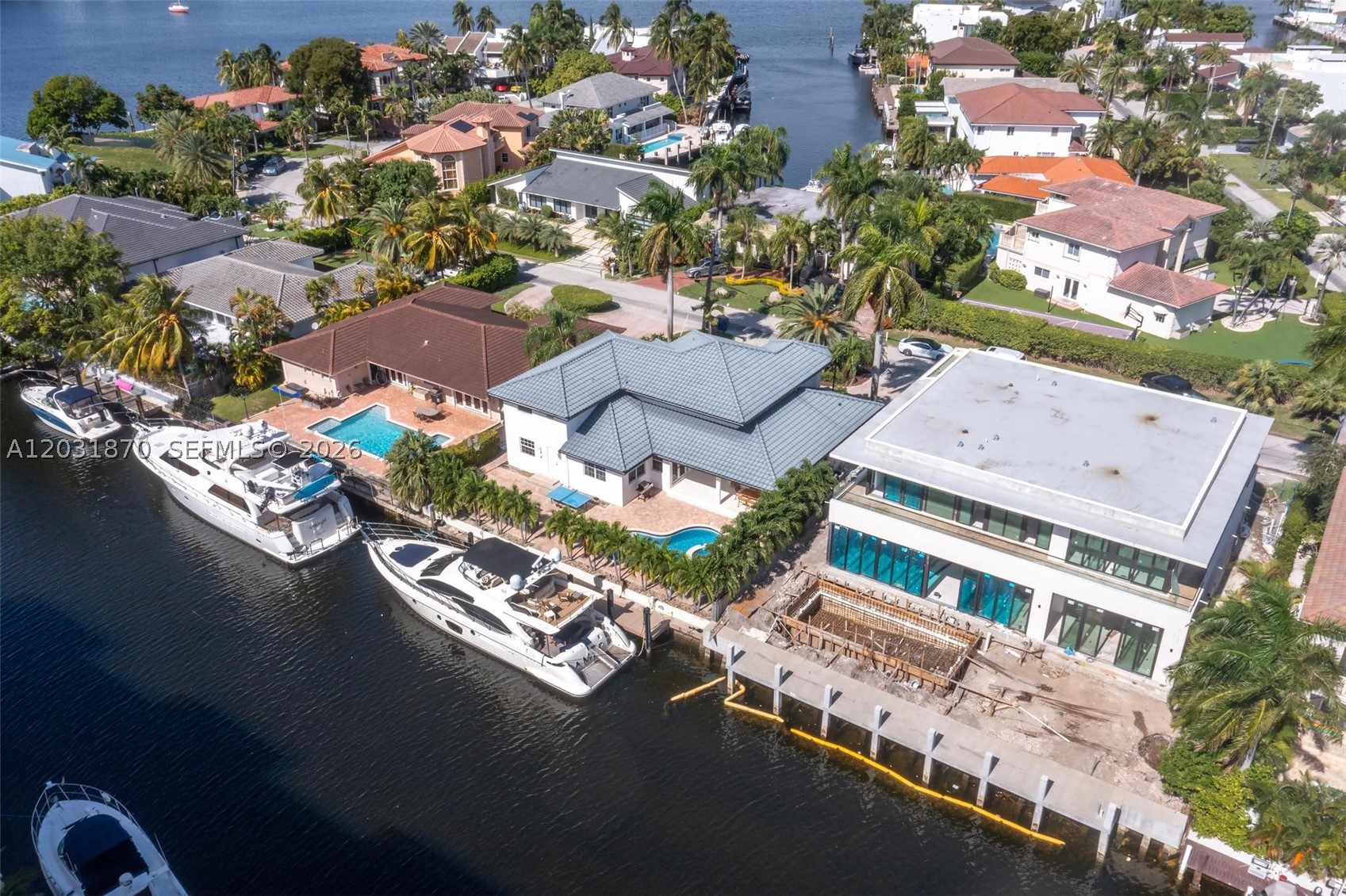 2940 NE 164th St, North Miami Beach FL 33160