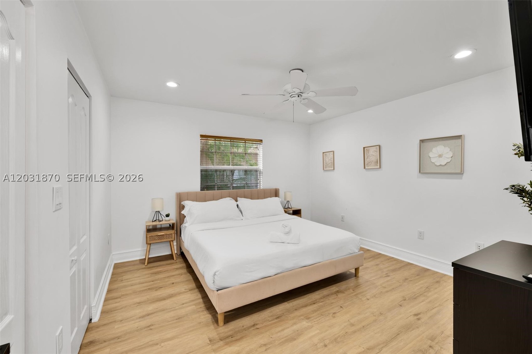 2940 NE 164th St, North Miami Beach FL 33160