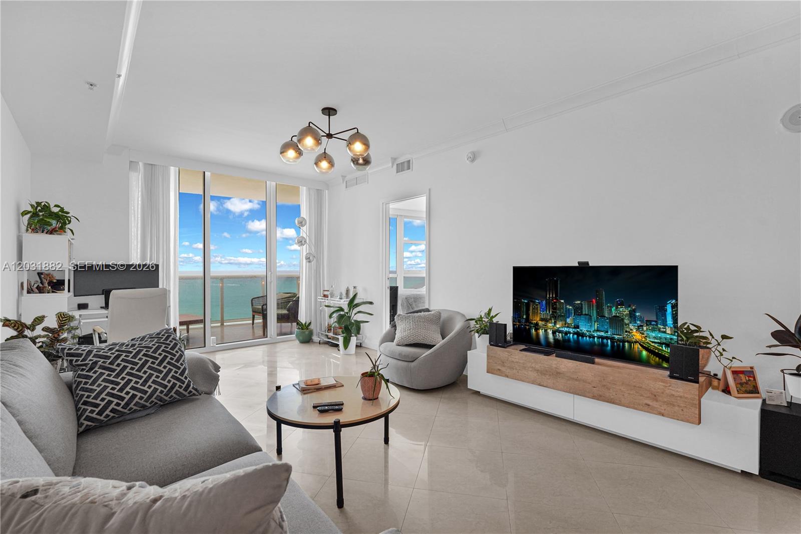 18201 Collins Ave #2008A, Sunny Isles Beach FL 33160
