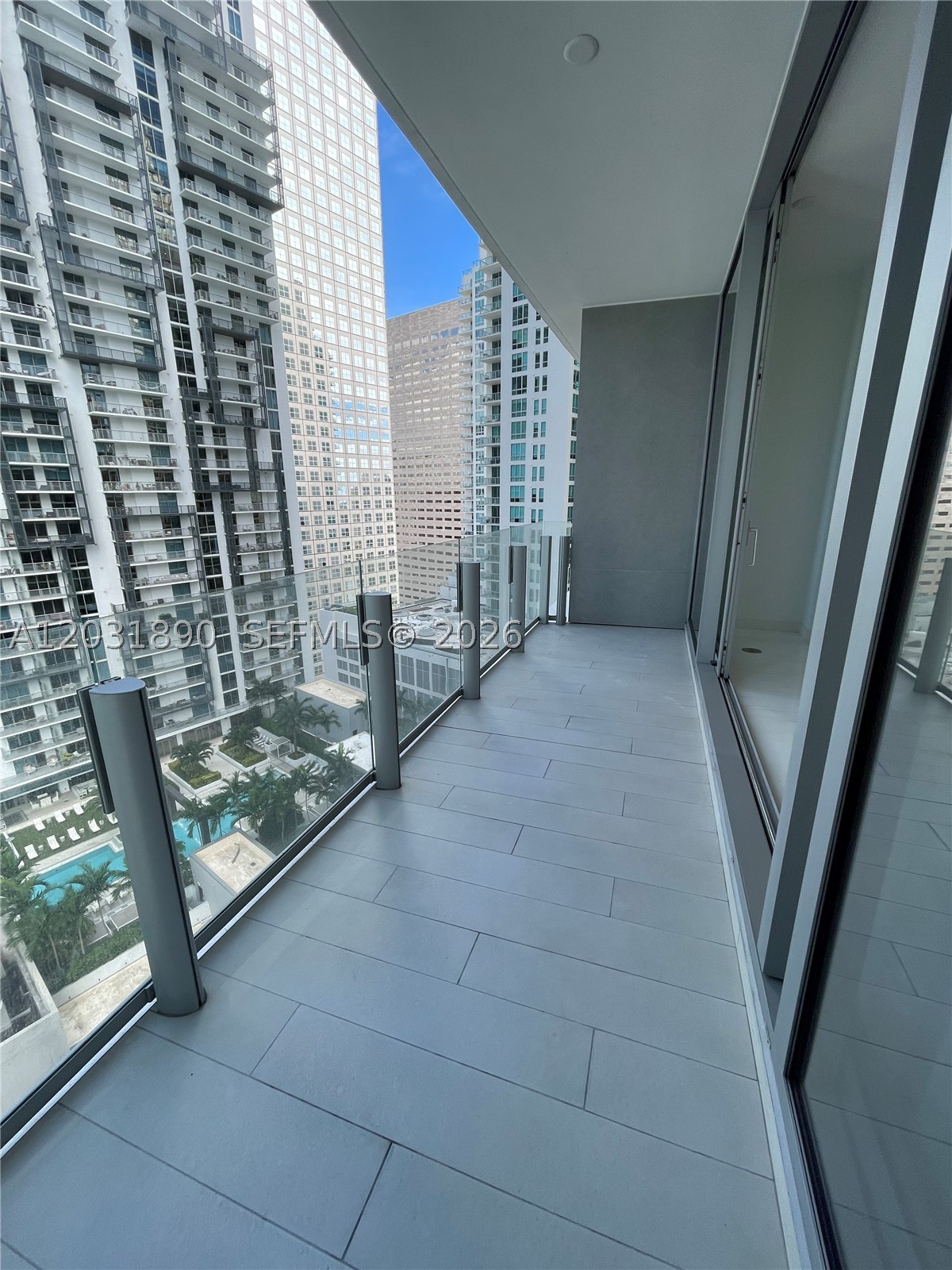 300 Biscayne Blvd Way #2008, Miami FL 33131