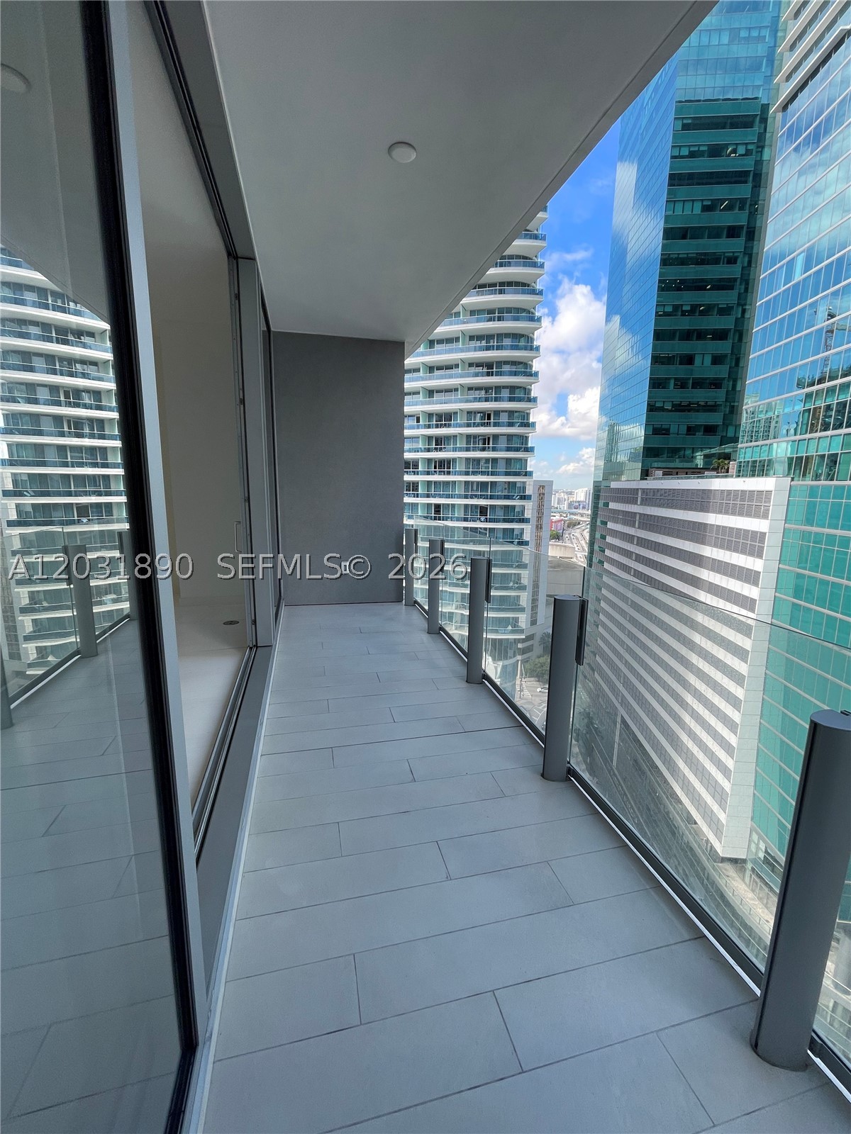 300 Biscayne Blvd Way #2008, Miami FL 33131