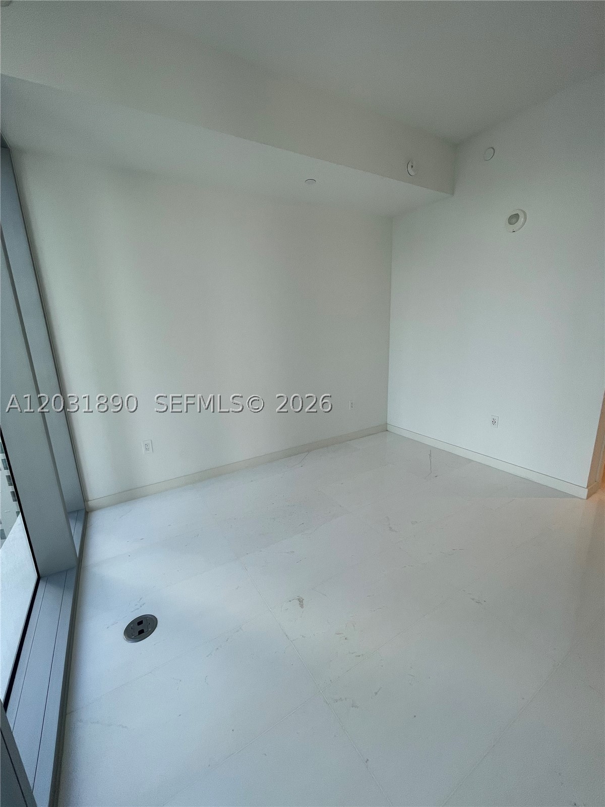 300 Biscayne Blvd Way #2008, Miami FL 33131