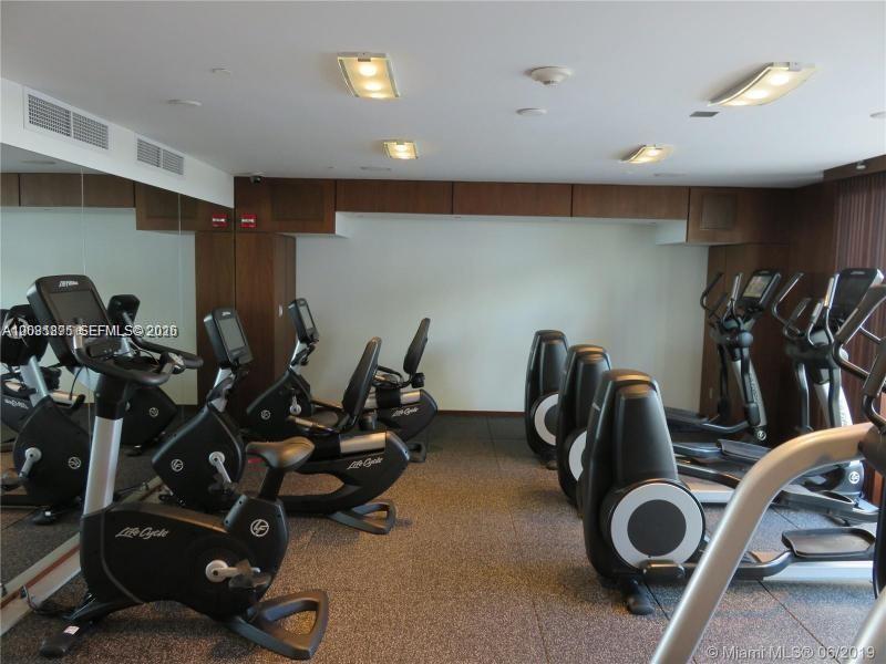 325 S Biscayne Blvd #2824, Miami FL 33131