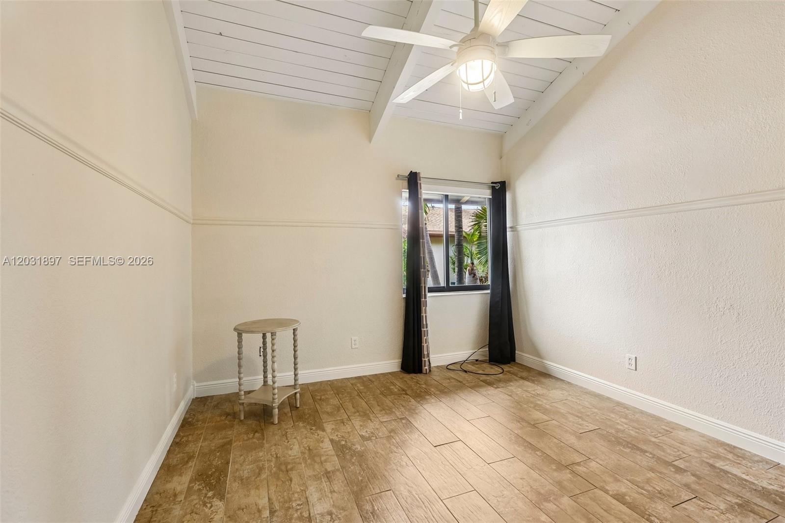 2731 S Parkview Dr, Hallandale Beach FL 33009