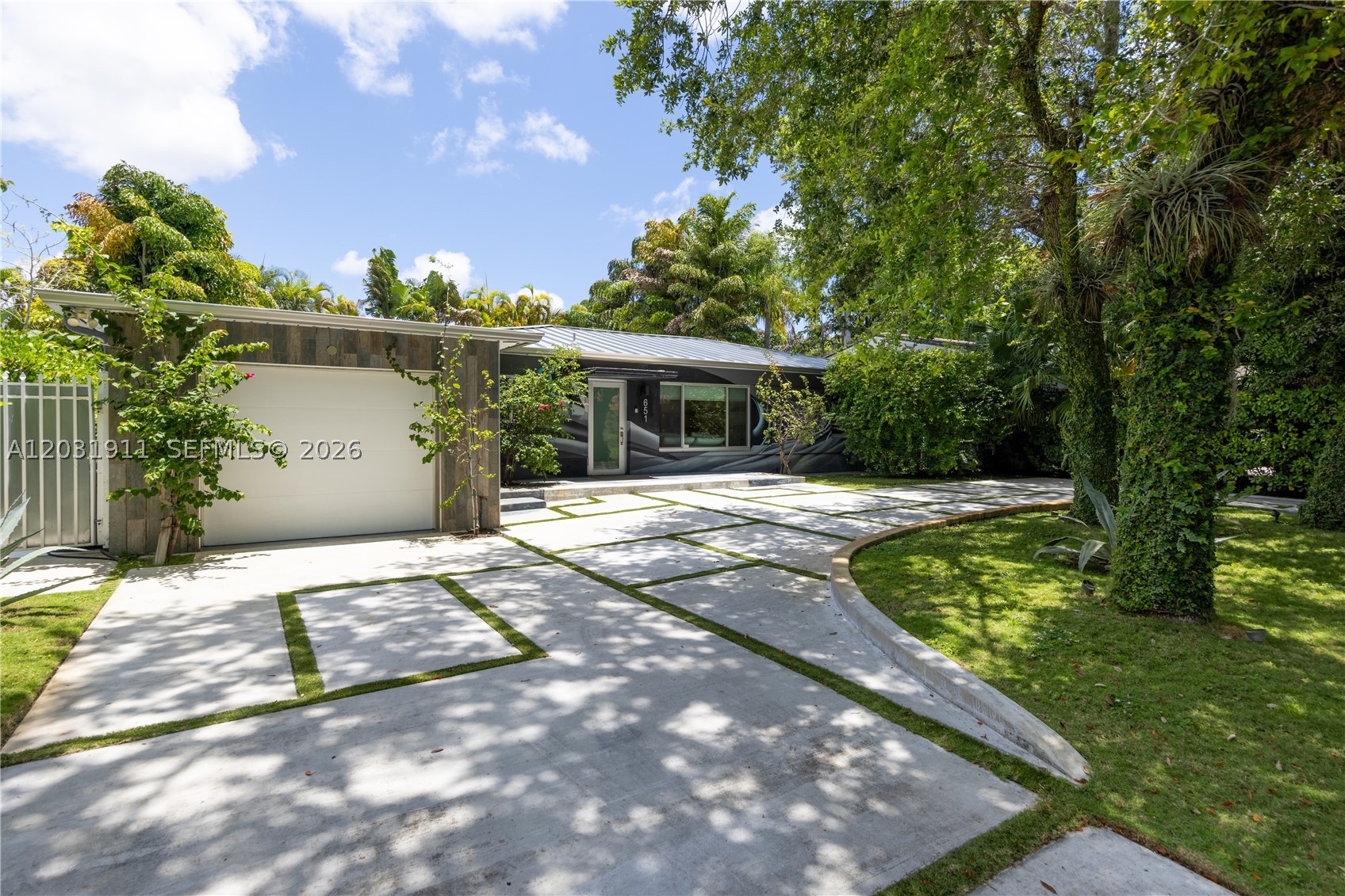 651 NE 52nd Ter, Miami FL 33137