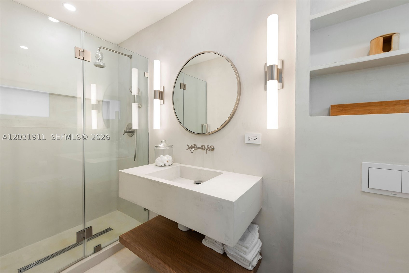 651 NE 52nd Ter, Miami FL 33137