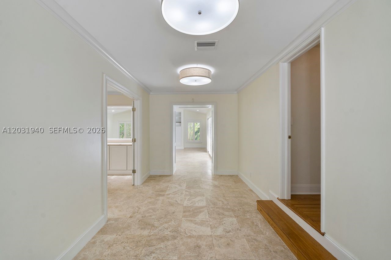 1037 Alfonso Ave, Coral Gables FL 33146
