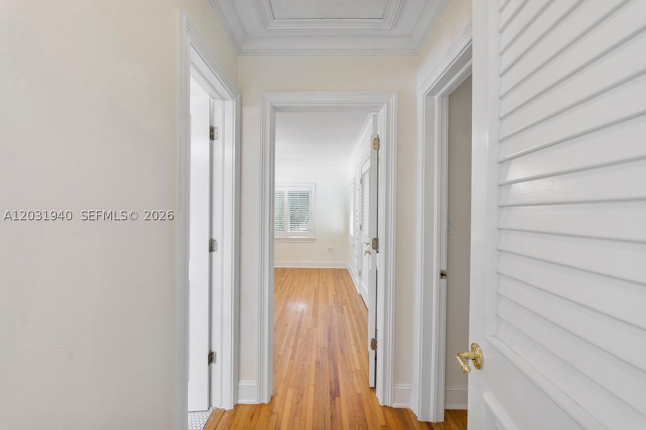 1037 Alfonso Ave, Coral Gables FL 33146