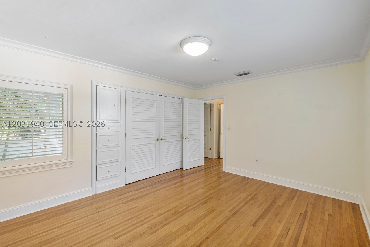 1037 Alfonso Ave, Coral Gables FL 33146