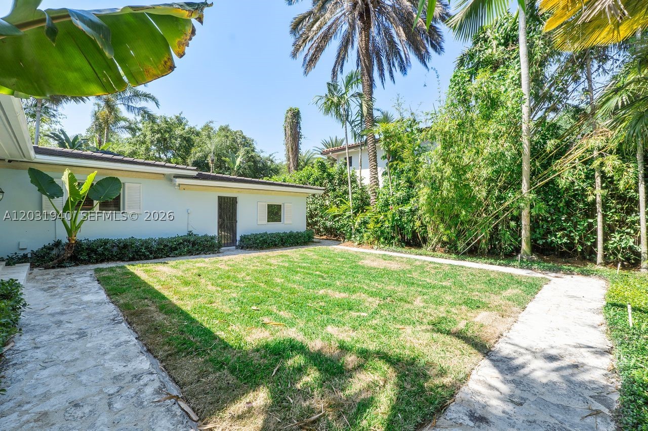 1037 Alfonso Ave, Coral Gables FL 33146