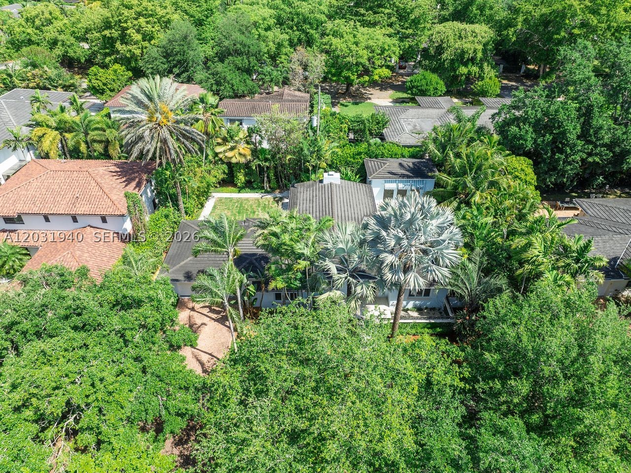 1037 Alfonso Ave, Coral Gables FL 33146