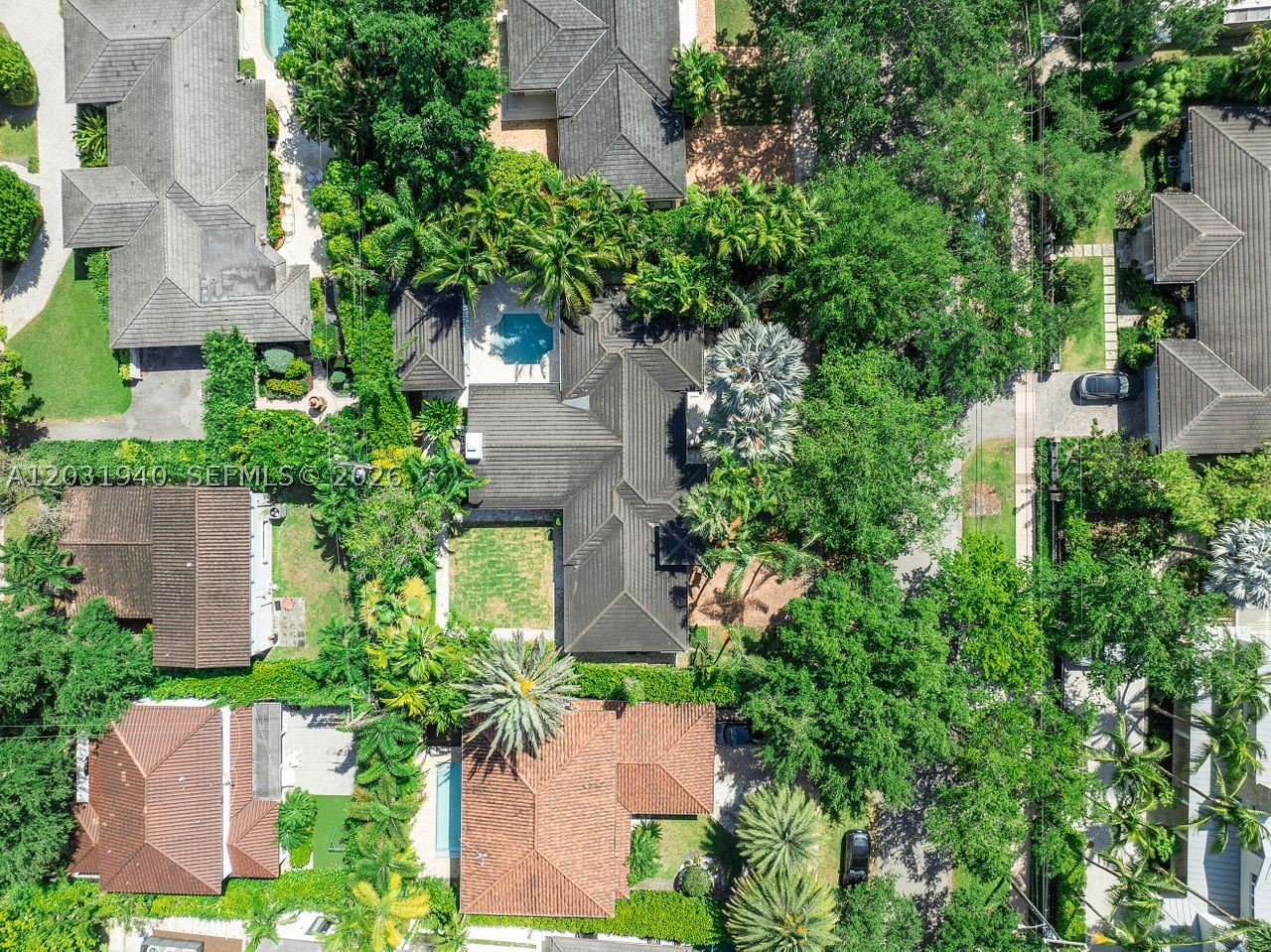 1037 Alfonso Ave, Coral Gables FL 33146