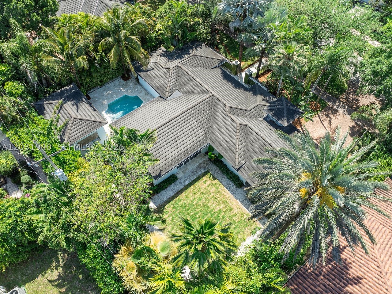 1037 Alfonso Ave, Coral Gables FL 33146