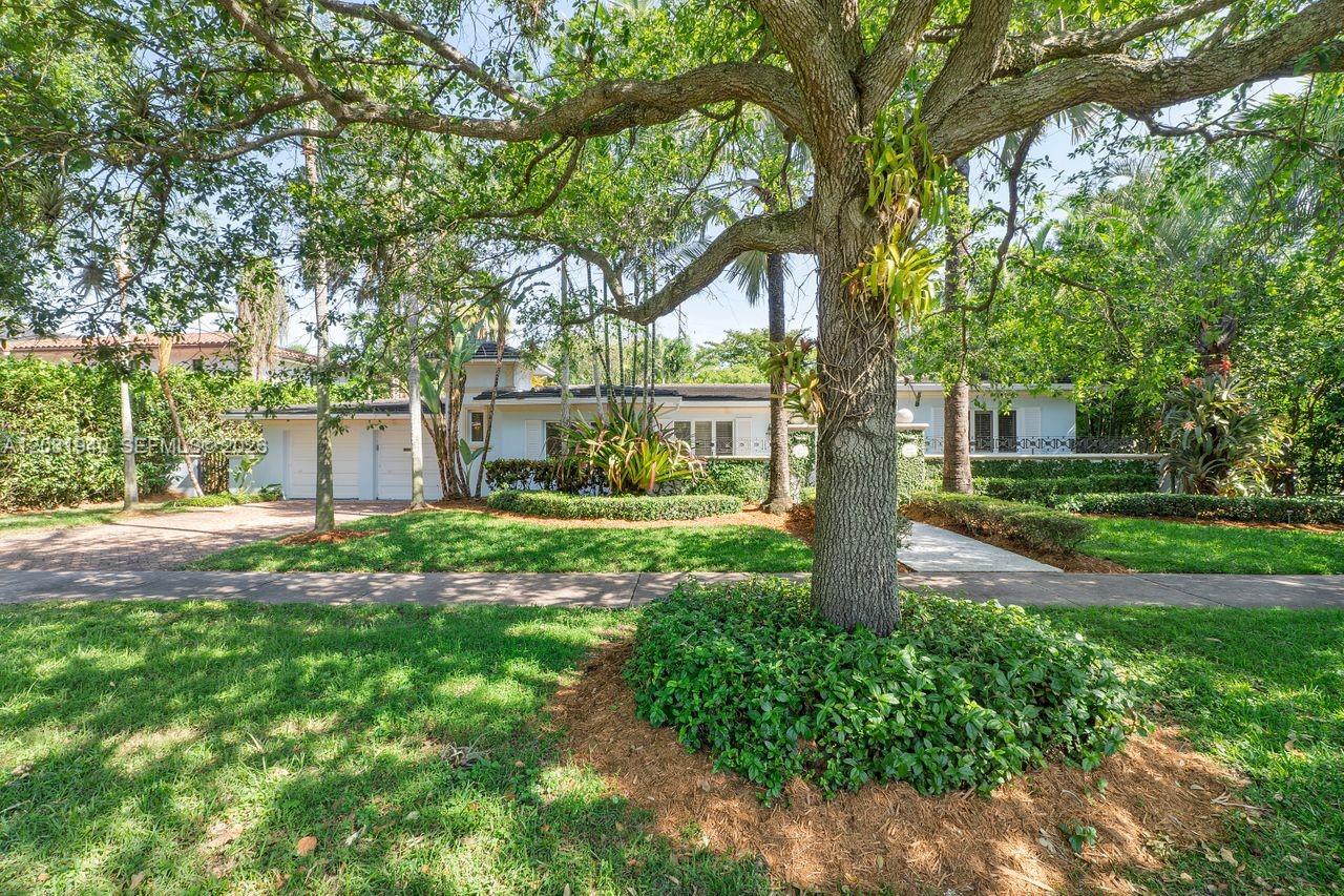 1037 Alfonso Ave, Coral Gables FL 33146