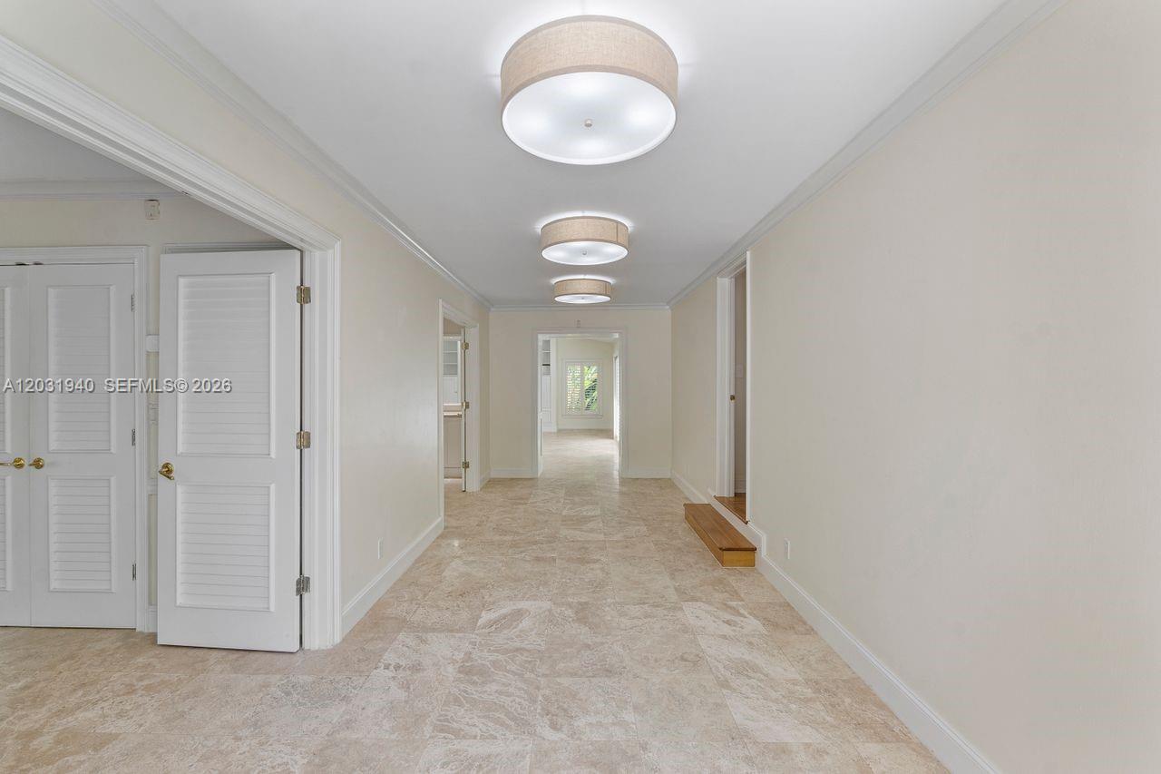 1037 Alfonso Ave, Coral Gables FL 33146