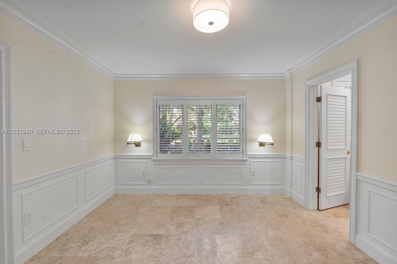 1037 Alfonso Ave, Coral Gables FL 33146