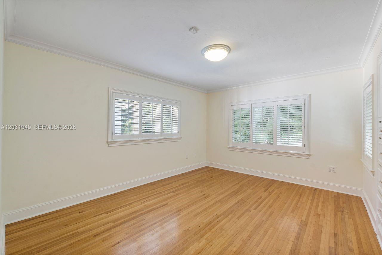 1037 Alfonso Ave, Coral Gables FL 33146