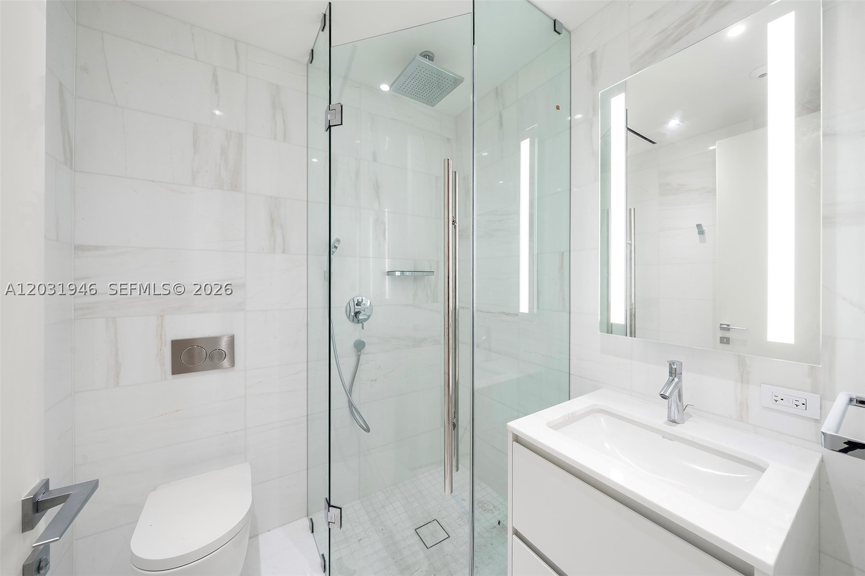 300 Biscayne Blvd Way #1904C, Miami FL 33131