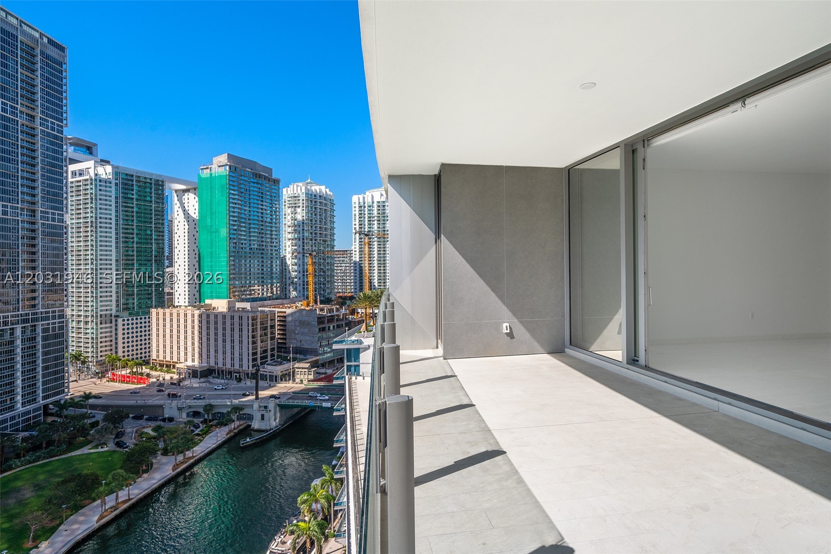 300 Biscayne Blvd Way #1904C, Miami FL 33131
