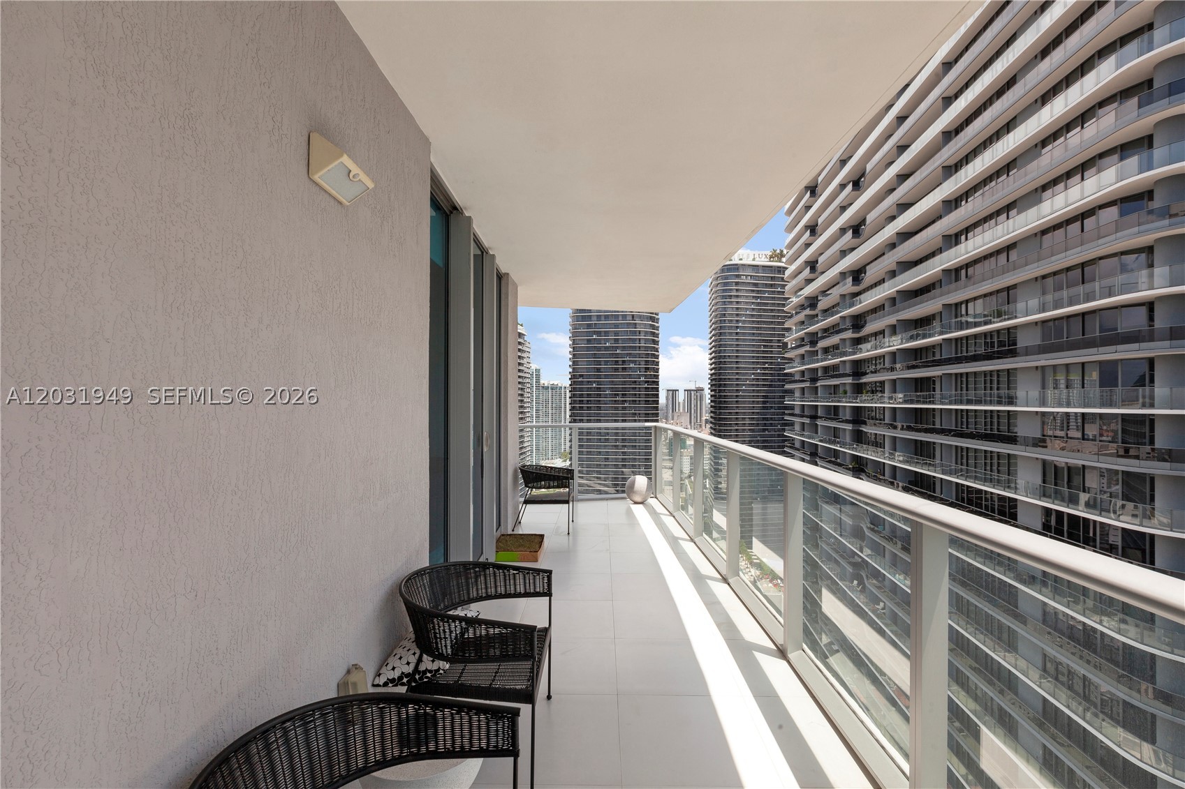 1100 S Miami Ave #3810, Miami FL 33130