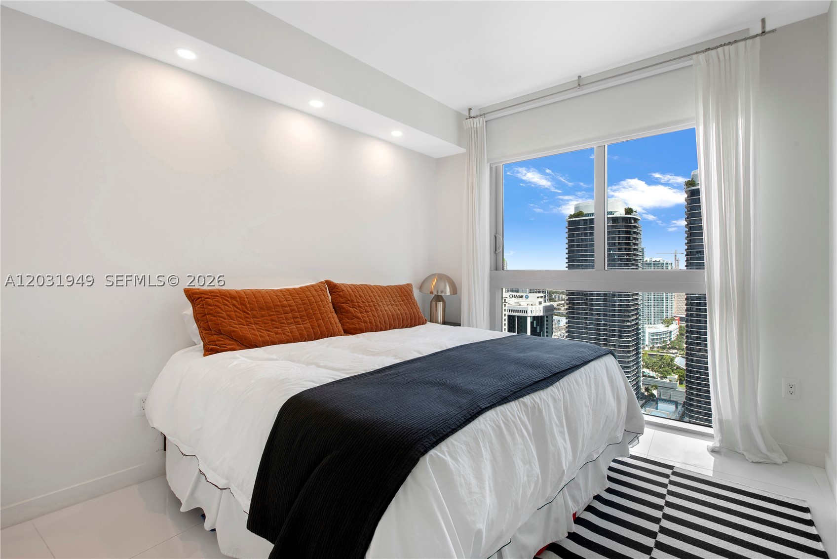 1100 S Miami Ave #3810, Miami FL 33130