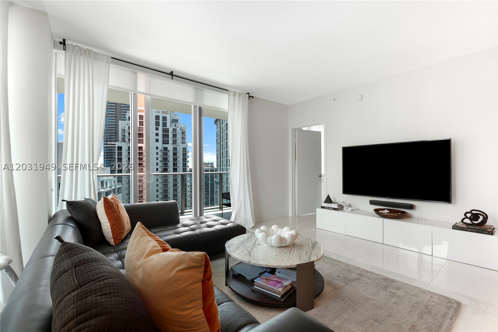1100 S Miami Ave #3810, Miami FL 33130