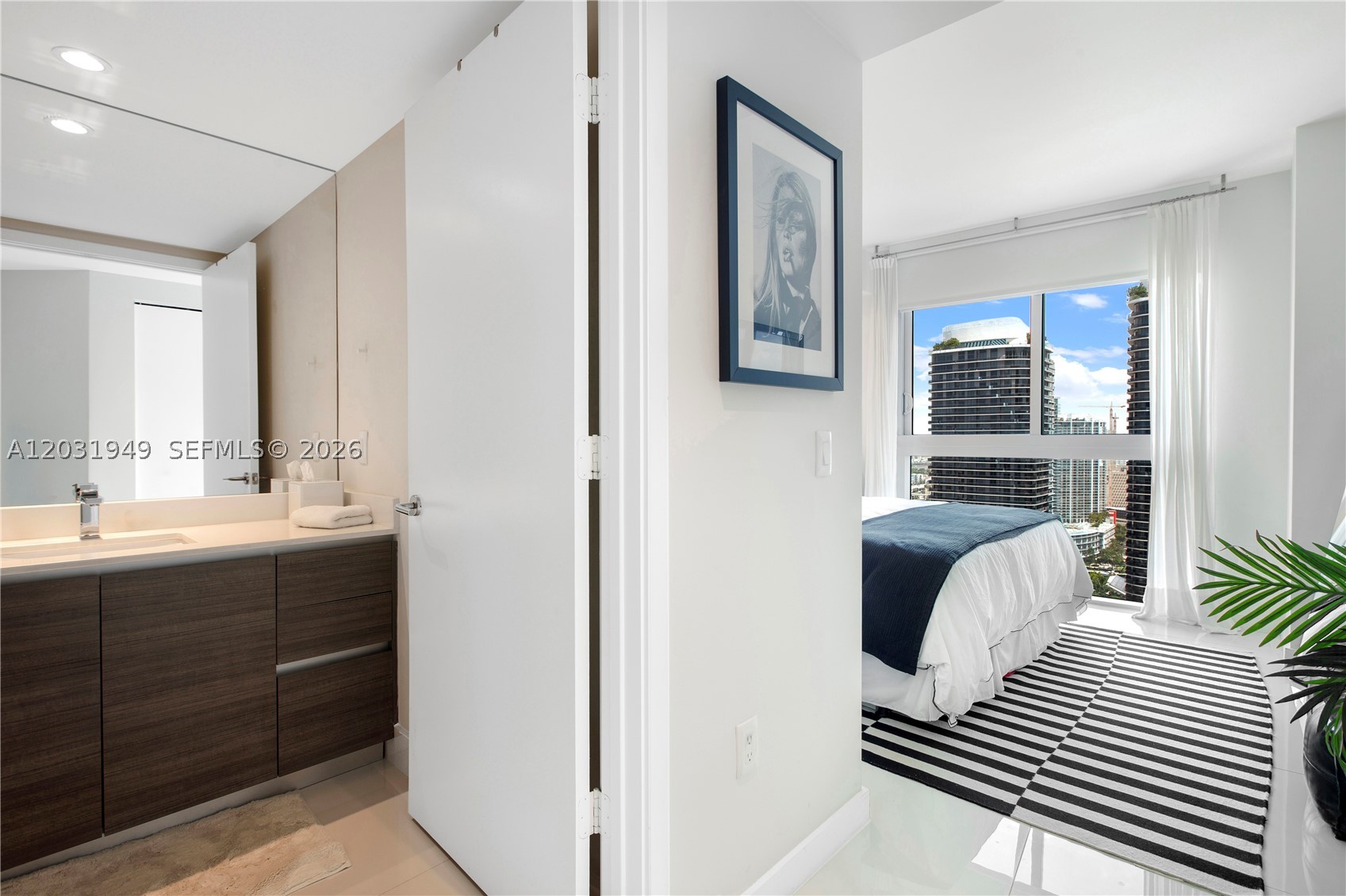 1100 S Miami Ave #3810, Miami FL 33130
