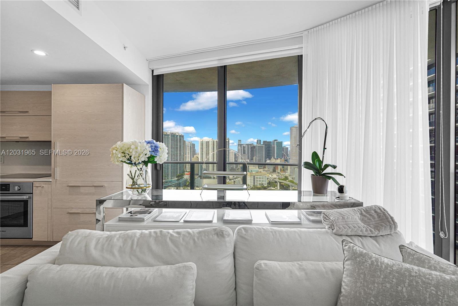 45 SW 9th St #2901, Miami FL 33130