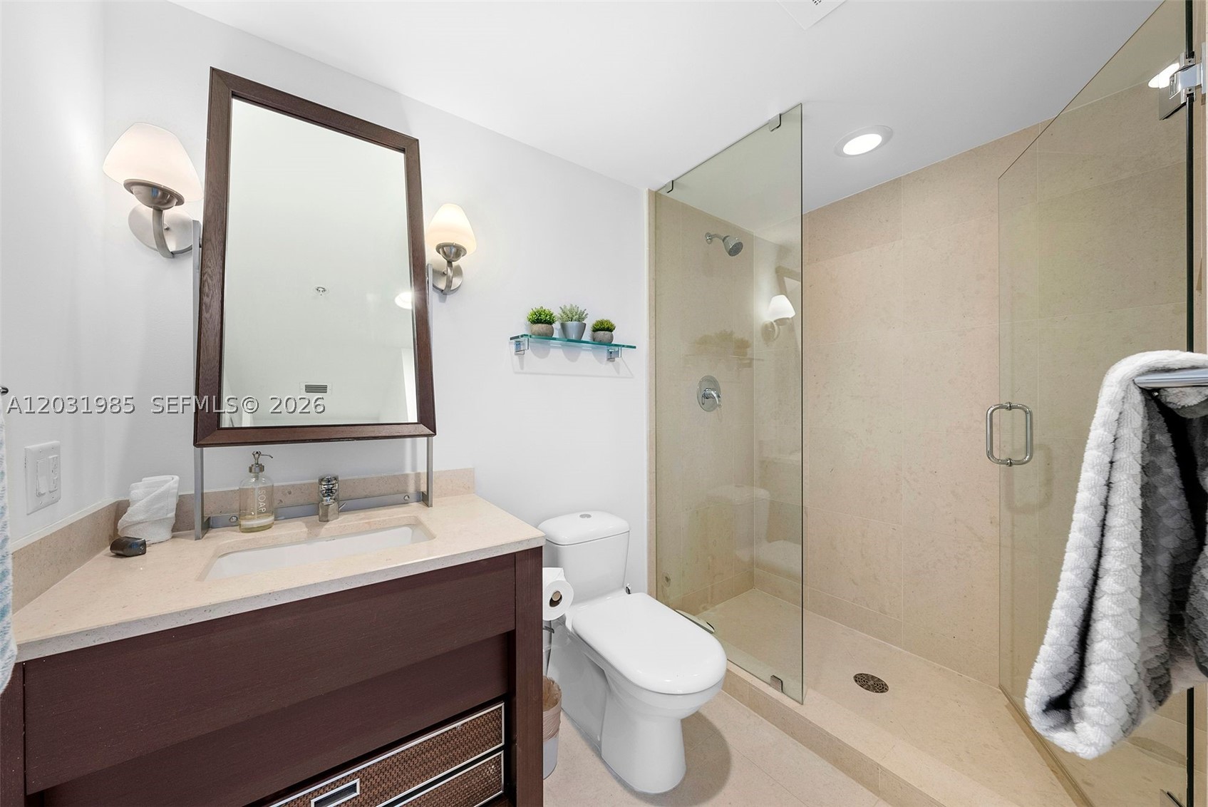 6899 Collins Ave #1903, Miami Beach FL 33141